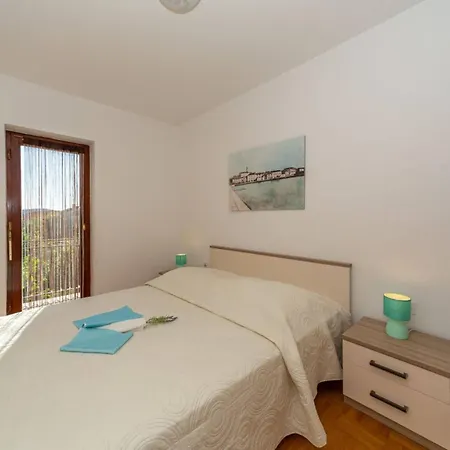 Three Bedroom In Biograd Biograd Na Moru