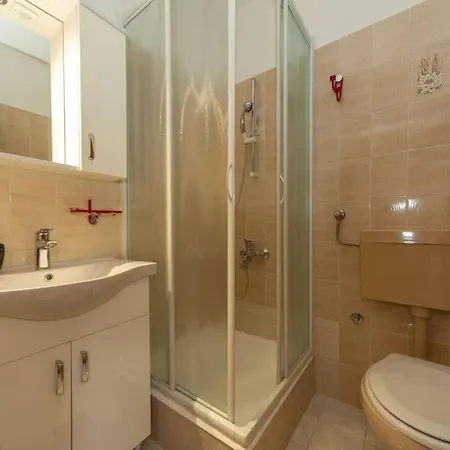 Three Bedroom In Biograd 3*